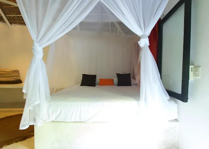 Zulum Hotel 3*