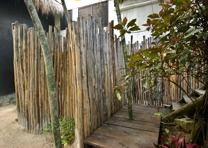 Zulum Hotel