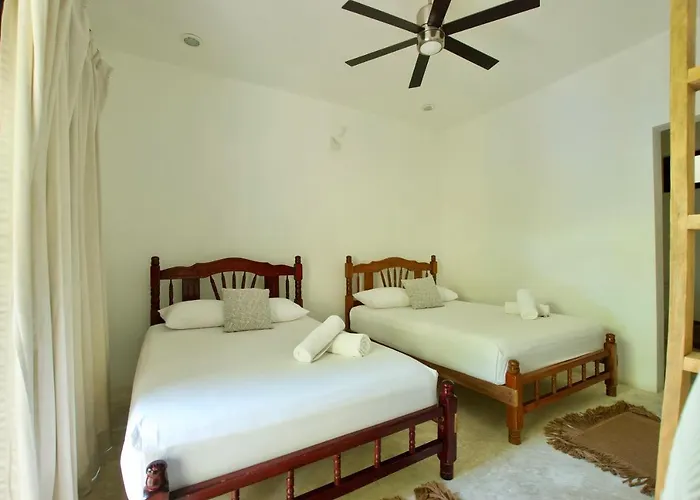 Zulum Hotel 3*